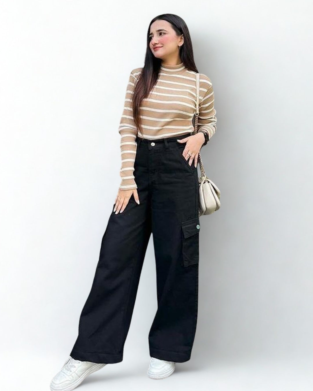 The Core | Black Wide-Leg Flap Pocket Cargo Jeans