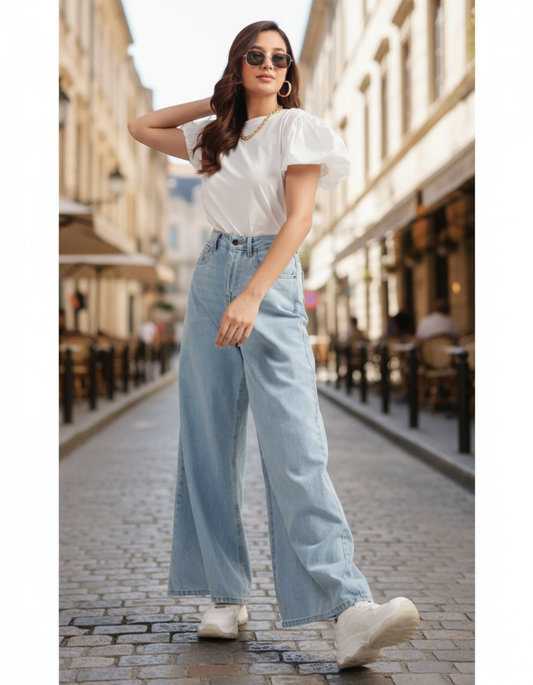 The Vibe | Light Wash Wide-Leg Jeans