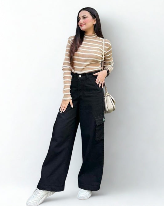 The Core | Black Wide-Leg Flap Pocket Cargo Jeans