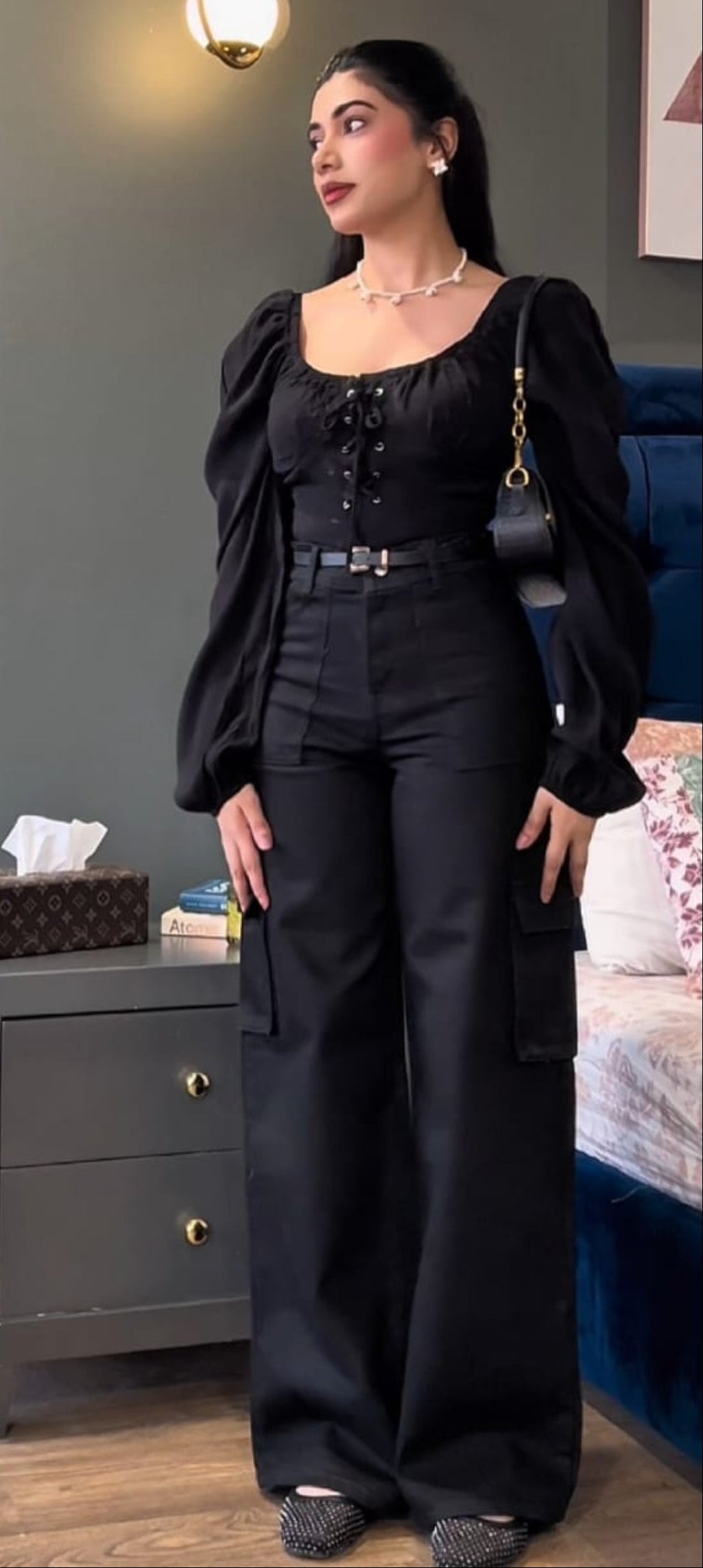 The Core | Black Wide-Leg Flap Pocket Cargo Jeans